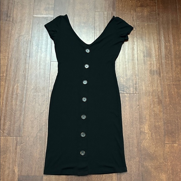 Papaya Ribbed Jersey Knit Bodycon Black Button-Front Dress, Size L - Picture 1 of 10